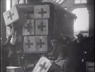 Packing Red Cross supplies, 1917